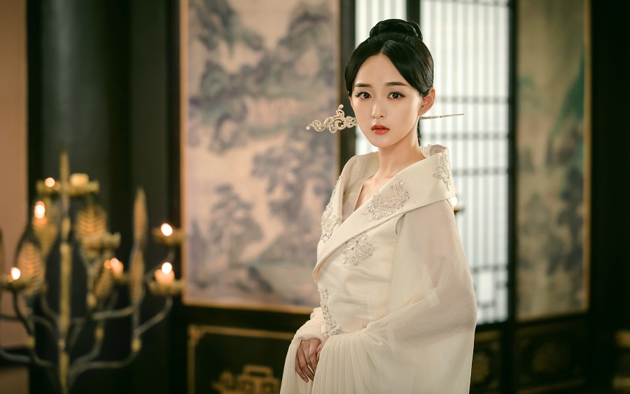 何泓姗演绎成长型女主.jpg