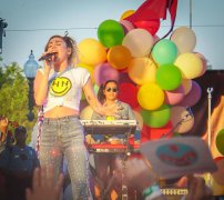 麦粒塞勒斯发文庆祝与丈夫十周年纪念日 不和谣言不攻自破