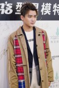 熊梓淇刘芸现身2019风度men’s uno型男模特大赛总决赛