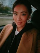 <b>胡盈祯承认与李进良离婚 发文感谢大家对她的关心</b>