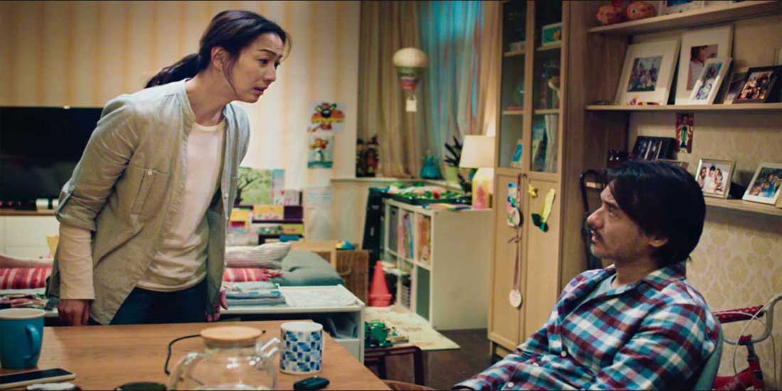 <b>《世间有她》曝“为谁付出”版故事预告 郑秀文冯德伦演绎中国版“婚姻故事</b>