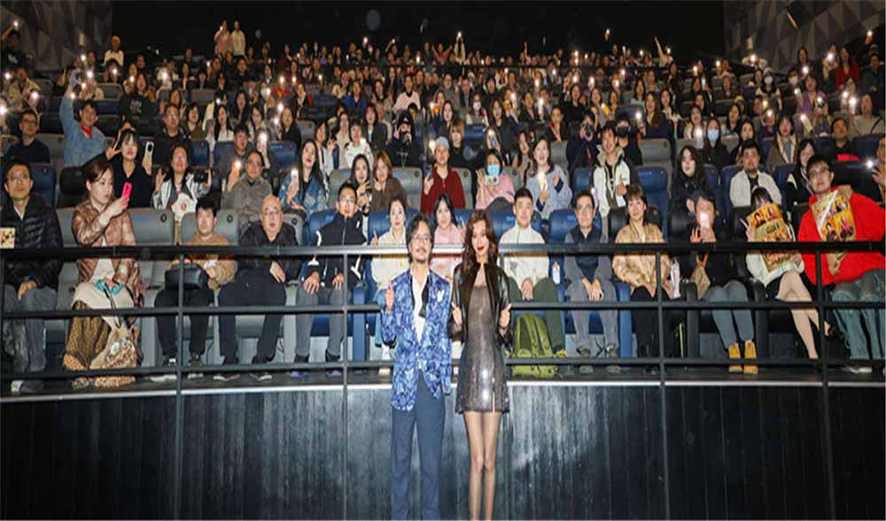 <strong>高分口碑喜剧《夜王》上海路演 谢君豪王丹妮现场解读夜场江湖</strong>