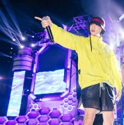 周汤豪“Nickthereal”融合DJ和歌手身分 S2O泼水音乐