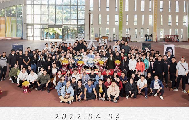 <b>《炽道》发布杀青特辑 金晨王安宇携手勾勒甜燃</b>