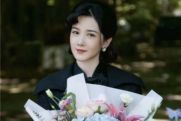 <b>陈小纭首部谍战剧《薄冰》正式杀青 多面特工深</b>