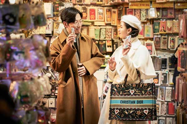 陈都灵《新年前夜》颜值高获韩网青睐  网友称其